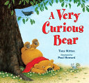 A_very_curious_bear